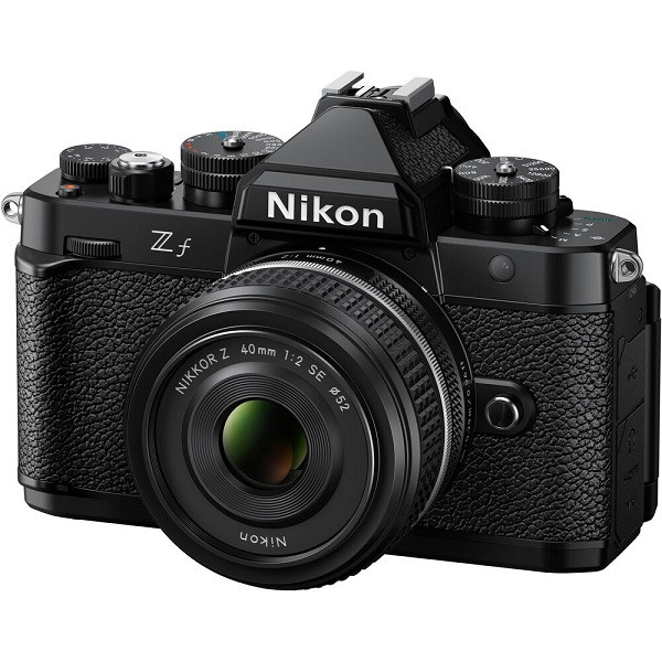 Nikon Zf Kit (40mm f/2 SE)